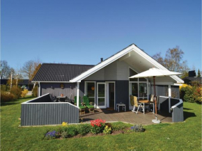 Three-Bedroom Holiday home Stubbekøbing with Sea View 07